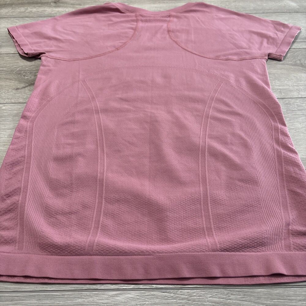 Athleta Pink Momentum Tee Women's Size M Dusty Rose Athleisure Active T Shirt - Picture 9 of 14